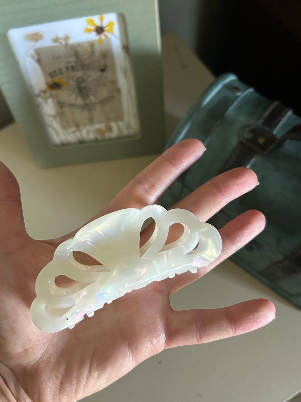 FAUX MOTHER OF PEARL / Iridescent White Hair Claw Clip - Women's Accessory
